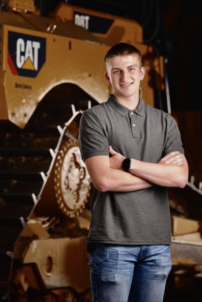 Internship portrait at Caterpillar